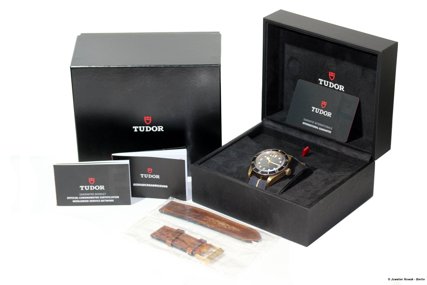 Tudor Black Bay 79250BB – Bild 7